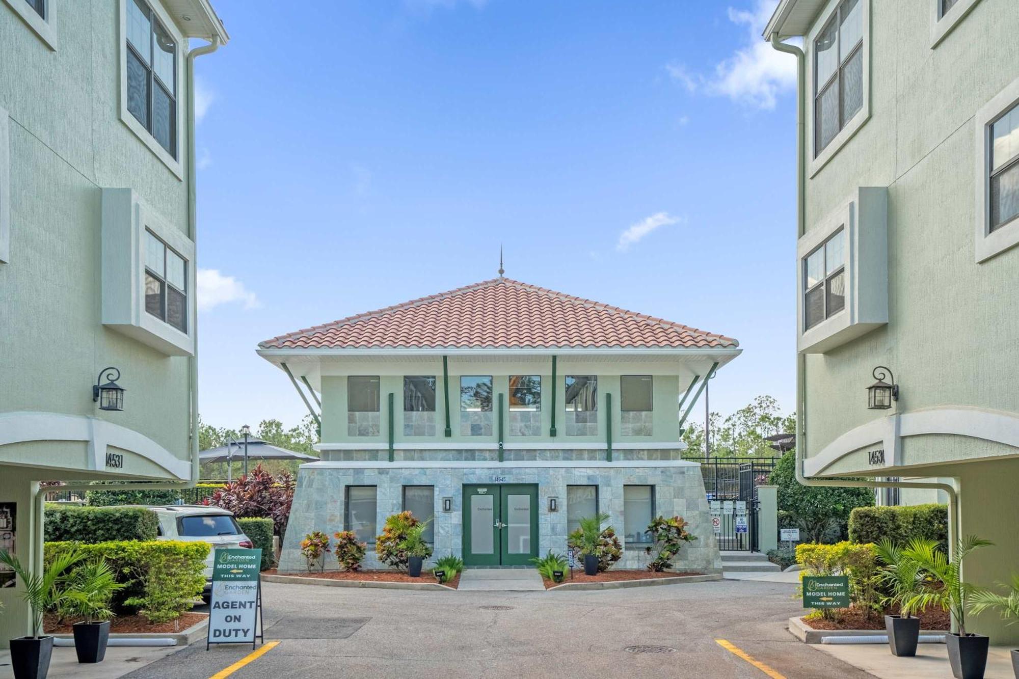 Magical Winter Memories Recent Renovated Townhome Orlando Extérieur photo